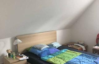 Wohnung mieten in 85757 Karlsfeld, Charmante 2-Zimmer-Dachgeschosswohnung mit großzügiger Wohnküche – saniert