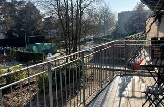 Wohnung mieten in Oehlertring 39, 12169 Steglitz, Charmante 1-Zimmer Wohnung im 1. OG mit Balkon in Steglitz