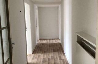 Wohnung mieten in Bismarckstraße, 31785 Hameln, Schöne, gepflegte 3-Zimmer-Dachgeschosswohnung zur Miete im Herzen Hamelns