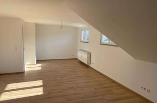 Wohnung mieten in 69231 Rauenberg, Helle 2-Zimmer Dachgeschosswohnung in Rauenberg ohne Balkon