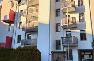 Wohnung mieten in Zöllnerstraße 29, 09111 Zentrum, In 2 Minuten am Schloßteich - Familientraum mit Balkon und Stellplatz