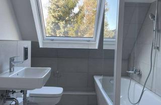 Wohnung mieten in Päwesiner Weg 33, 13581 Spandau, Modernisiertes Dachgeschoss mit 2,5 Zimmern