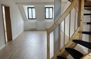 Wohnung mieten in Tschaikowskistraße 74, 09130 Sonnenberg, Helle 4-Zimmer Maisonette-Wohnung im 5. OG in Chemnitz-Sonnenberg