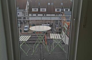 Wohnung mieten in Schönbeinstr. 12, 72555 Metzingen, Möblierte 2-Zimmer-DG-Wohnung im Zentrum Metzingens