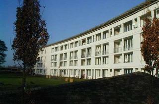 Sozialwohnungen mieten in Ernst-Waldau-Str. 90, 28239 Ohlenhof, Renovierte 2-Zimmer-Wohnung mit Balkon - Wohnberechtigungsschein erforderlich!