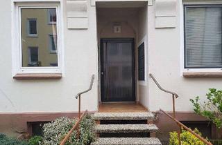 Wohnung mieten in Maiblumenstraße, 23558 St. Lorenz Süd, Vorhang auf! Schöne 2-Zimmer-Wohnung inkl. EBK