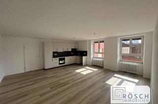Wohnung mieten in 79539 Lörrach, Kernsanierte 3-Zimmer-Wohnung in Lörrach-City am Senser Platz +++ Rösch Immobilien