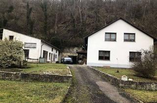 Einfamilienhaus kaufen in 06628 Bad Kösen, Einfamilienhaus in ruhiger Wohnlage zur Saale mit ca. 2.164 m² großem Grundstück