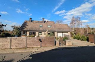 Haus kaufen in In Den Erlen, 53894 Mechernich, Traumhaftes Zweifamilienhaus auf großem Grundstück - Ideal für zwei Parteien oder eine große Familie