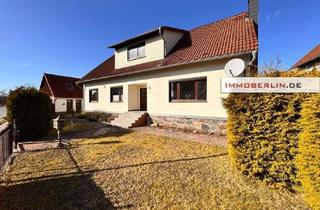 Haus kaufen in 17375 Mönkebude, IMMOBERLIN.DE - Attraktives Haus mit zwei Wohneinheiten & Nebengebäude inkl. Doppelgarage in ländlic