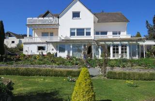 Mehrfamilienhaus kaufen in 61250 Usingen, Großzügiges Mehrfamilienhaus mit herrlichem Grundstück