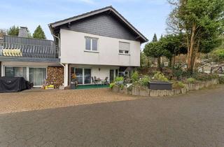Einfamilienhaus kaufen in 51688 Wipperfürth, Großzügiges Einfamilienhaus mit Einliegerwohnung, Sauna und moderner Photovoltaik in Wipperfürth