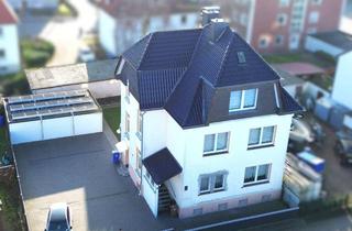 Mehrfamilienhaus kaufen in 26954 Nordenham, Modernisiertes Mehrfamilienhaus mit drei Wohneinheiten - Perfekt auch zur Vermietung!