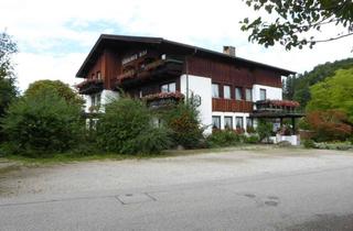 Haus kaufen in 83346 Bergen, wertbeständiges Hotelgebäude ( projektiert mit 9 Wohneinheiten ) in Bergen / Chiemgau zu verkaufen