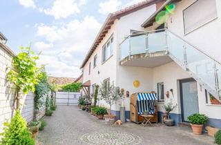 Haus kaufen in 67159 Friedelsheim, Vielseitiges 1-2-Familienhaus mit Halle, Hof und Garten in Friedelsheim!