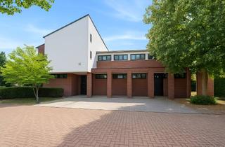 Villa kaufen in 46446 Emmerich, Luxus-Villa mit modernem Gästehaus, Pool, Kamin & XL-Garage – Traumhaus auf 1.500 m²