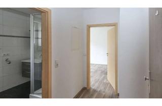 Doppelhaushälfte kaufen in 36466 Dermbach, Doppelhaushälfte als Kapitalanlage mit drei Wohneinheiten in Stadtlengsfeld