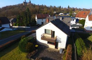 Einfamilienhaus kaufen in 35619 Braunfels, Einfamilienhaus in Bestlage, mit Garage und schönem Garten