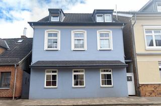 Mehrfamilienhaus kaufen in 24211 Preetz, Mehrfamilienhaus mit 3 Wohneinheiten in zentraler Lage von Preetz vollvermietet mit solidem Faktor