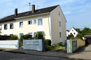 Haus kaufen in 89269 Vöhringen, Geräumiges 9-Zimmer Haus mit Garage in Vöhringen