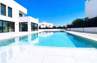 Villa kaufen in 07639 Bad Klosterlausnitz, EXKLUSIVE NEUBAU-VILLA IN SA RÀPITA – DEUTSCHE BAUQUALITÄT TRIFFT AUF MODERNE MEDITERRANE LEBENSKUNST!