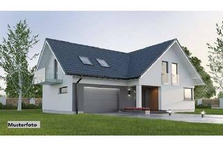 Anlageobjekt in Helmkampff-Straße XXXX, 37539 Bad Grund, 2-Familienhaus in dörflich geprägter Wohnlage - provisionsfrei