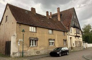 Anlageobjekt in Rabbethgestraße 18/19, 39164 Wanzleben, Sanierungsbedürftiges MFH mit Potential