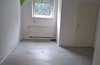 Gewerbeimmobilie mieten in Fahnenstr. 38, 66953 Pirmasens, Gewerbefläche mit 2 Räumen und großer Schaufensterfront