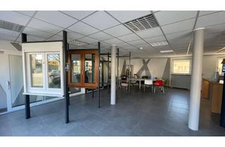 Gewerbeimmobilie kaufen in Lindenplatz, 90455 Katzwang, Büro / Laden / Praxis / Gewerbe mit bester Sichtbarkeit-Kreuzung-Bushaltestelle-große Schaufenster
