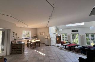 Gewerbeimmobilie kaufen in 64390 Erzhausen, Ausgefallenes, lichtdurchflutetes Haus für Wohnen und Arbeiten: Perfekt für Ihr Büro / Ihre Praxis