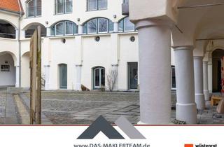 Wohnung kaufen in 86899 Landsberg, Historisches Ambiente trifft flexible Nutzung – 105 m² im Färberhof Landsberg