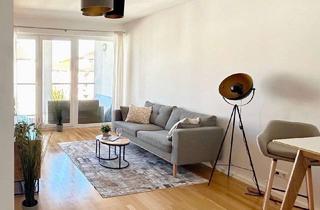 Wohnung kaufen in Weserstraße, 10247 Friedrichshain, Reserviert! Top-floor 2-Zimmer Wohnung im 5. OG mit West-Balkon - provisionsfrei und unvermietet
