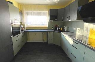 Wohnung kaufen in Alte Wache, 21481 Lauenburg, Selbst einziehen oder vermieten -3 Zi.-ETW mit Balkon/Fahrstuhl