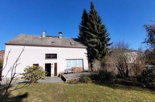 Haus kaufen in 08239 Bergen, Solide Substanz - starke Perspektive!