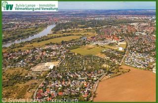 Grundstück zu kaufen in 39114 Magdeburg, Top Baugrundstück mit Altbestand: Wochenendbungalow, Garage und kleiner Werkstatt