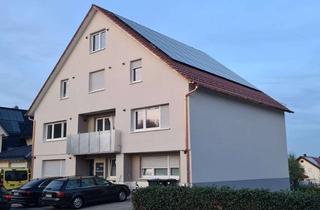 Wohnung mieten in 72582 Grabenstetten, Großzügige 4-Zimmer-Wohnung mit Balkon im Ortskern von Grabenstetten