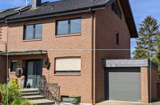 Wohnung mieten in 52355 Düren, Ruhige Erdgeschoss-Wohnung mit Wohnkeller, Terrasse, Garten mit Gewächshaus und Laube, Gürzenich