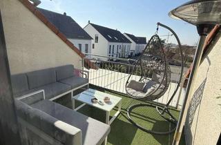 Wohnung mieten in Grüner Weg 3A, 64331 Weiterstadt, Hochwertige 3-Zimmer-Dachgeschosswohnung mit Balkon & Klimaanlage – ideal für Berufstätige / Pendler