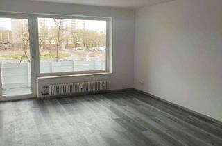 Wohnung mieten in Friedrich-Ebert-Straße 15, 47198 Hochheide, Helle 4-Zimmer-Wohnung mit Balkon im 3. Stock in Duisburg-Friedrich-Ebert-Straße