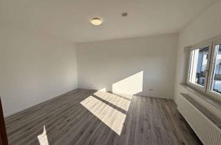 Wohnung mieten in 35075 Gladenbach, Frisch sanierte 4-Zimmer-Wohnung mit Balkon & Kaminofen in ruhiger Lage von Mornshausen