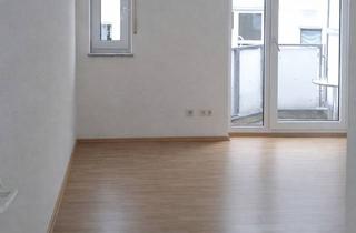 Wohnung mieten in Lise-Meitner-Platz, 95444 City, Storchennest: 1-Zimmer-Wohnung mit Balkon, Singlekücheküche, nähe Universität