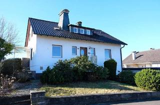 Einfamilienhaus kaufen in 36277 Schenklengsfeld, Solides Einfamilienhaus mit ELW in angenehmer Lage von Wippershain !