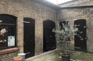 Wohnung kaufen in 55118 Mainz, Hofgebäude auf 52 m² mit Ausbaupotenzial in begehrter Lage von Mainz-Neustadt, Nähe Rheinufer