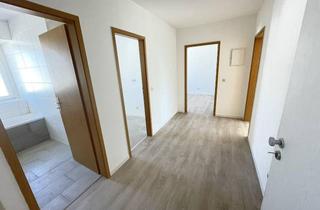 Wohnung kaufen in 08058 Zwickau, Dachgeschoßwohnung mit Lift und Tiefgarage