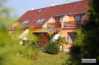 Haus kaufen in 50827 Köln, Ihr neues Zuhause - Reihenendhaus mit Terrasse und Garten