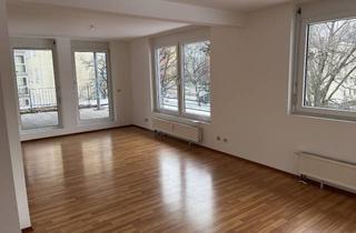 Wohnung mieten in Watzmannstraße, 90471 Nürnberg, Helle 2-Zimmerwohnung Dachgeschoß (2.4) mit Terrasse im 2. OG - TG-Stellplatz
