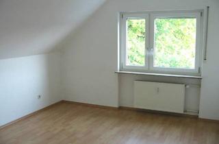 Wohnung kaufen in 90453 Nürnberg, Renovierungsbed. 2-Zi-Dachgeschosswhg. am Wiesengrund Reichelsdorf
