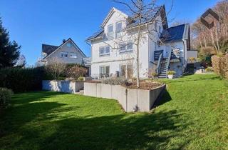 Haus kaufen in 51580 Reichshof, Reichshof - Sonnige Höhenlage. Freier Blick. Ein Zuhause, das sich jeden Tag wie Urlaub anfühlt!