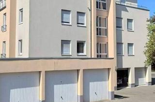 Wohnung kaufen in Apacher Straße 62, 66706 Perl, Perl - Gepflegt Wohnung mit Sicht ins Grüne und nach Luxemburg