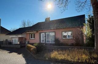 Einfamilienhaus kaufen in 59581 Warstein, Warstein - Großzügiges Einfamilienhaus in ruhiger Lage von Allagen